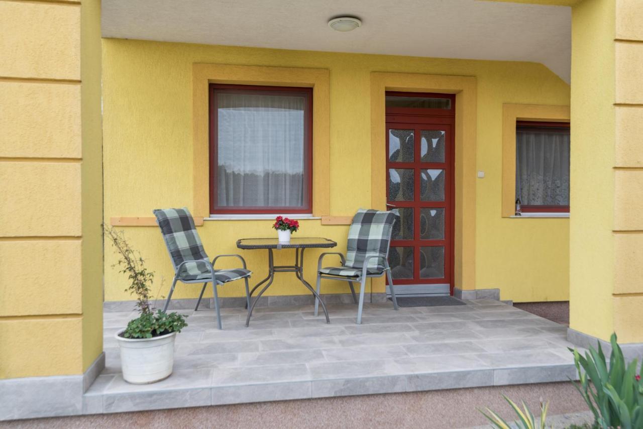 Nemes Apartmanhaz Hévíz Buitenkant foto