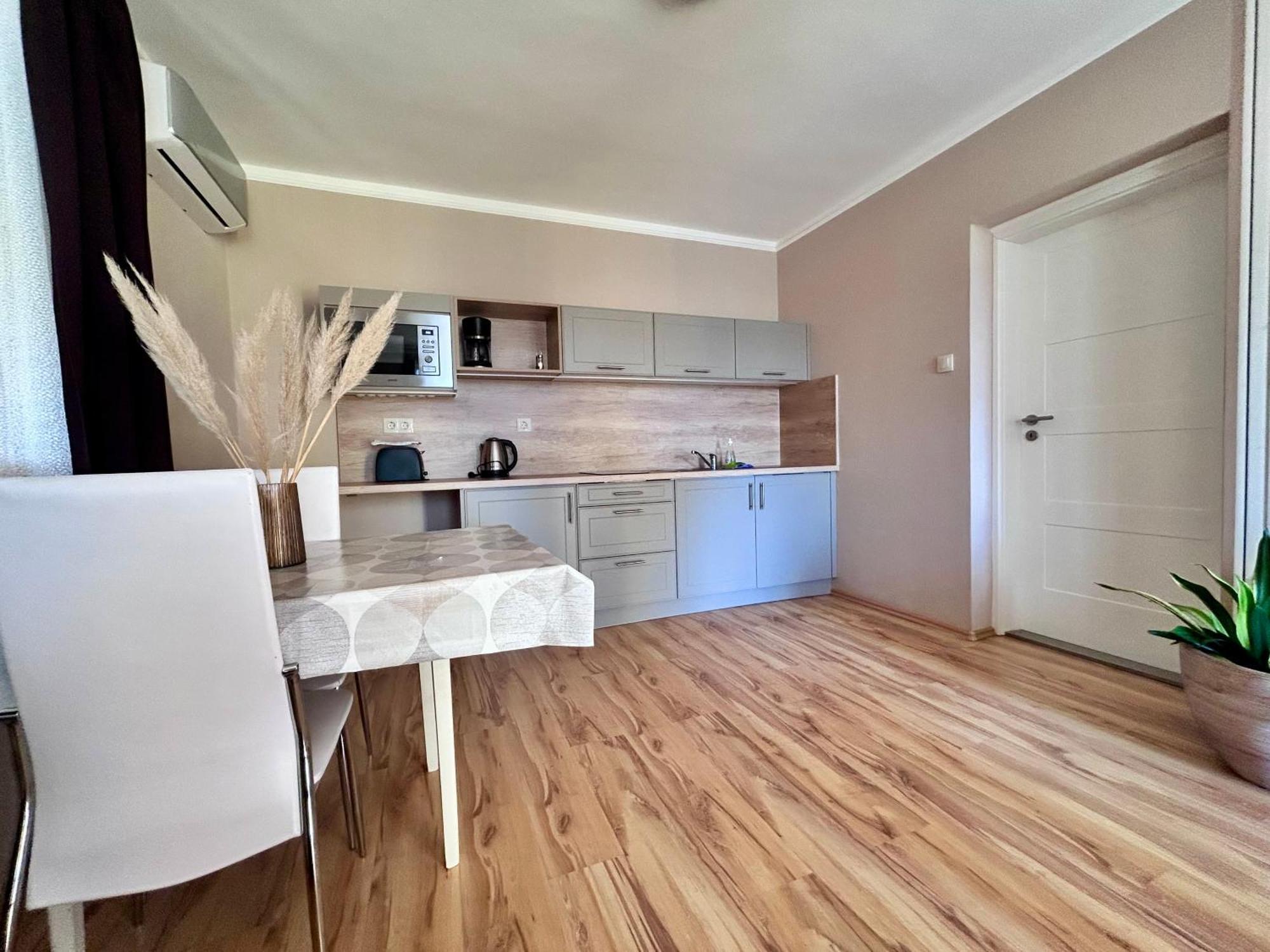 Nemes Apartmanhaz Hévíz Buitenkant foto